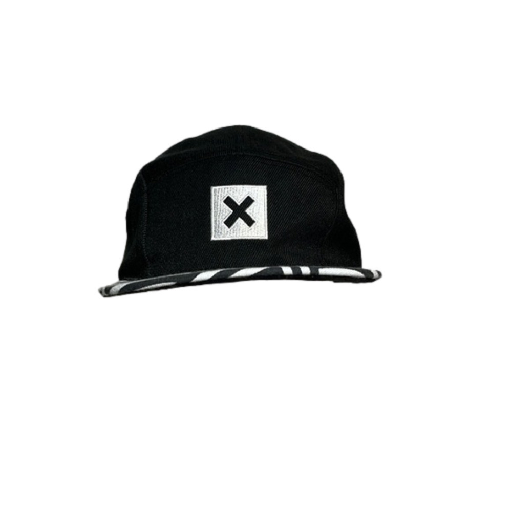 X Truth Finish It Anti Smoking Hat, in very good condition
